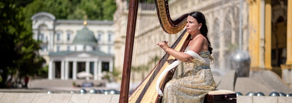 Katarína Ševčíková - Harpist